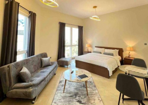 A lovely Studio in Tecom Next to the Metro Station